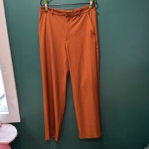 Banana Republic Women’s Dress Pants in Rust